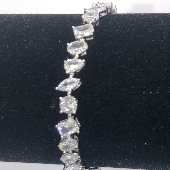 14ct Multi-Stone Tennis Bracelet - Picture 4 of 16